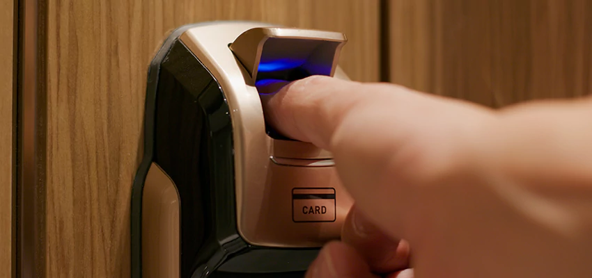 Locksmith Company For Window Lock Installation in Valinda, California